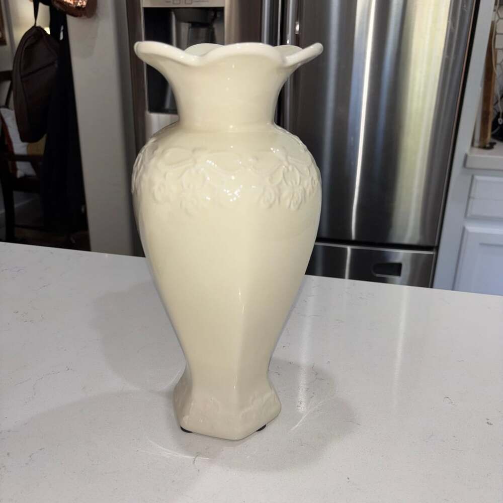 Porcelain Vase in Ivory with Floral Embossed Design, Flower-Shaped Opening 11.5”